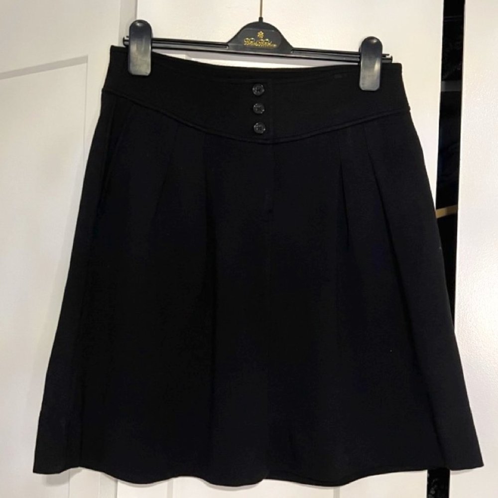 EUC Banana Republic Stretch Cotton Button Front Mini Skirt